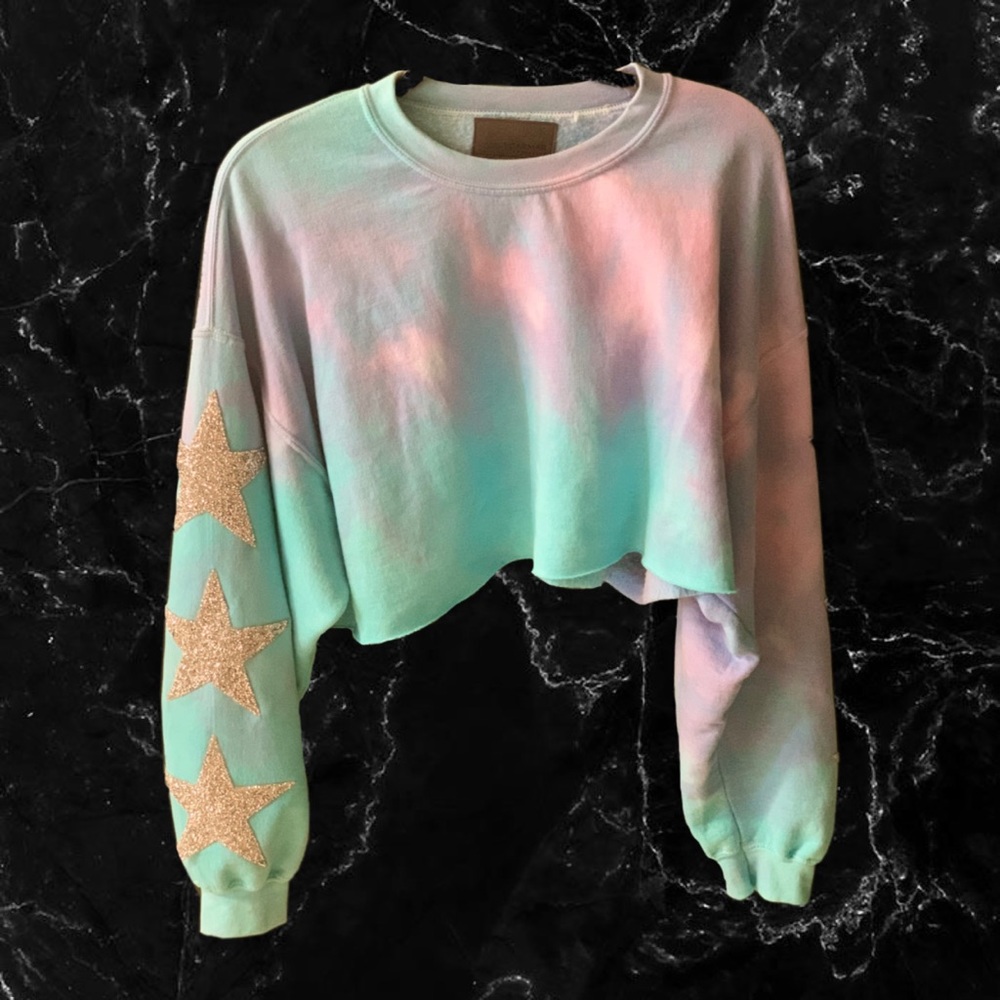 ‘LF’ Pastel Tie-Dye Cropped Sweater